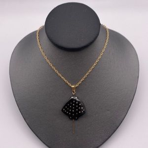 14k yellow gold black onyx stingray necklace